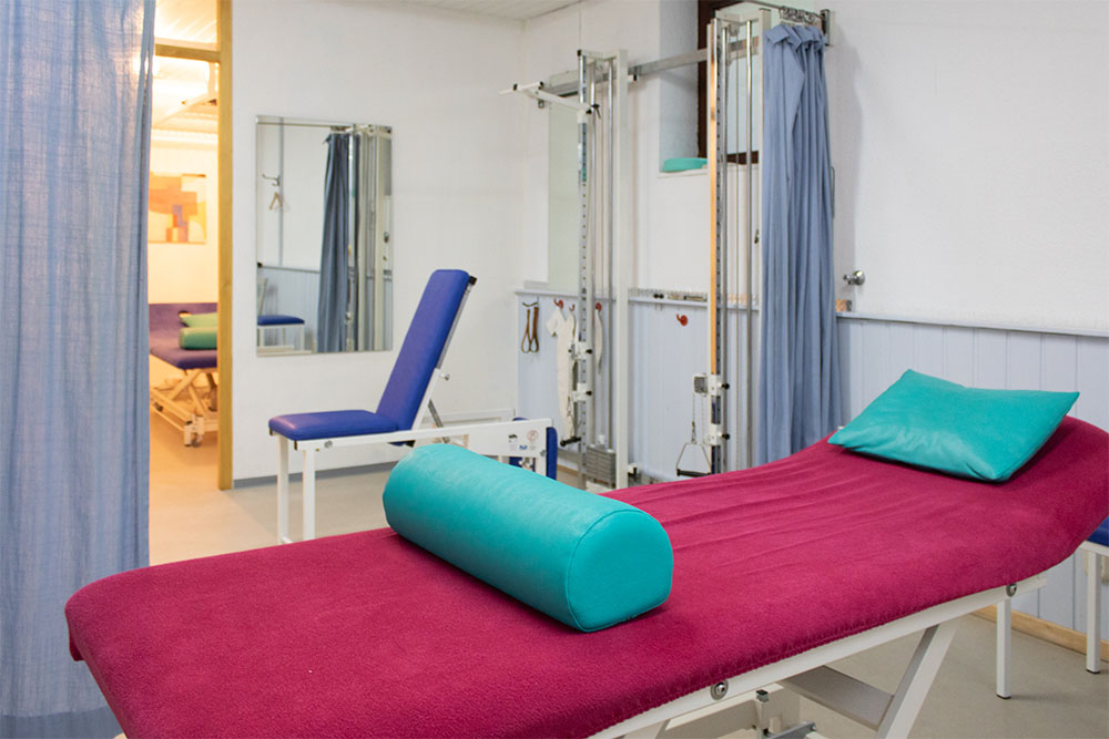 Massage und Physiotherapie München Laim - Roll Physiotherapie & Rehabilitation in 80686 München Laim